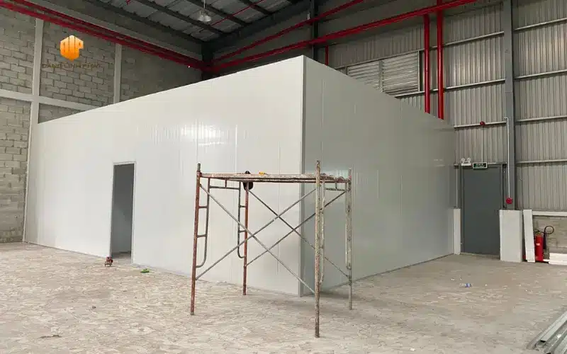Vách panel nhà xưởng