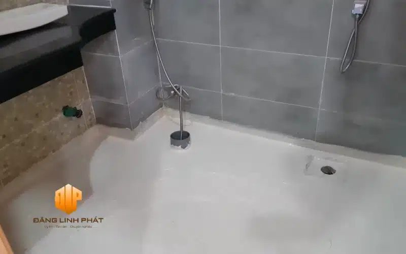 Nhà vệ sinh đã quét chống thấm Sika hoàn thiện tại TP.HCM.